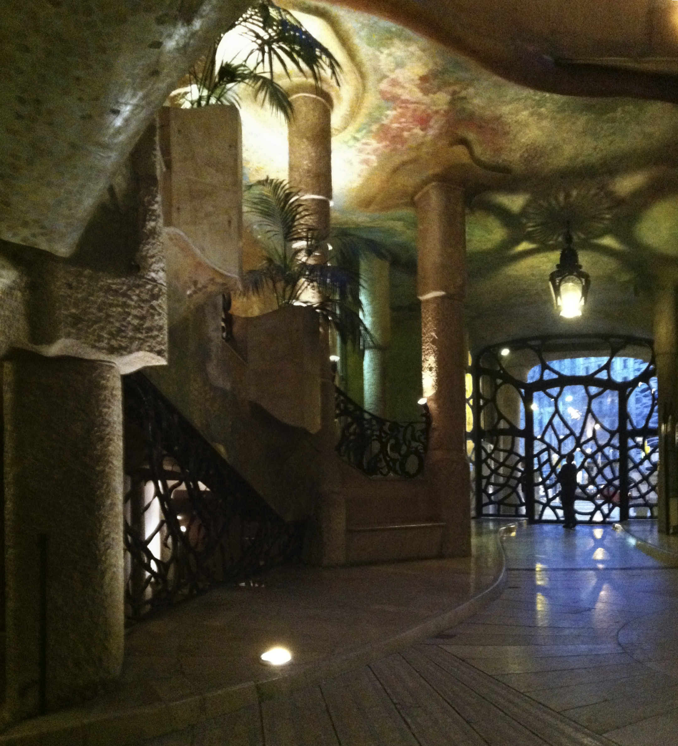 Pedrera Foyer